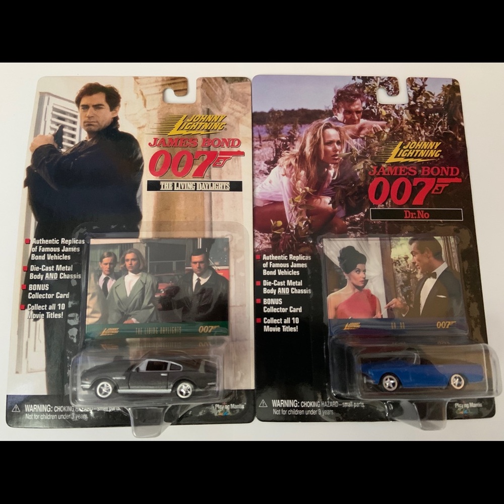 Iconic Johnny Lightning 007 Car Collection… - Picture 7 of 9
